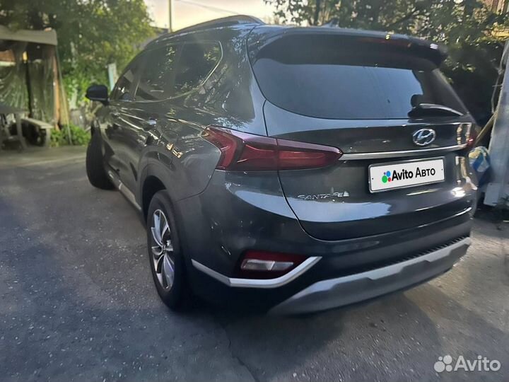 Hyundai Santa Fe 2.0 AT, 2019, 62 500 км