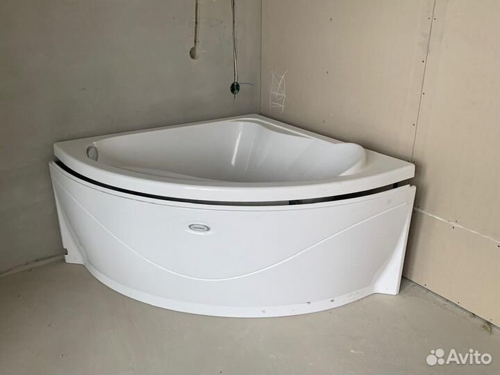 Ванна акриловая 123-123