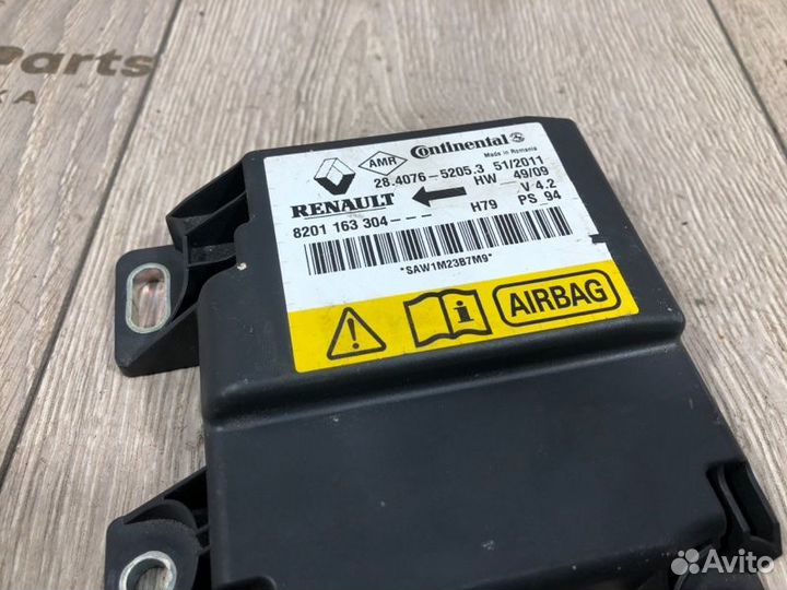 Блок управления AIR BAG Renault Duster F4R400 2.0