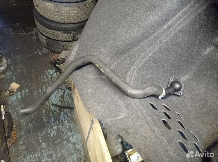 Патрубок крышка термостата шкода октавия а 5