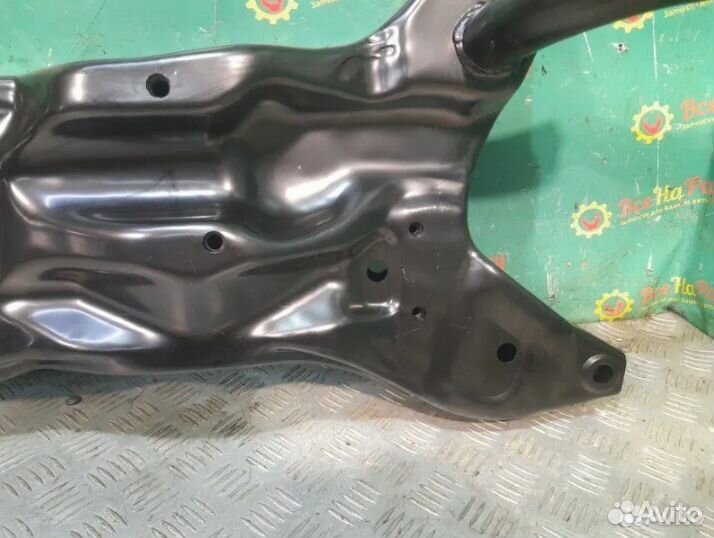 Подрамник двс Mitsubishi Outlander Xl 3.0