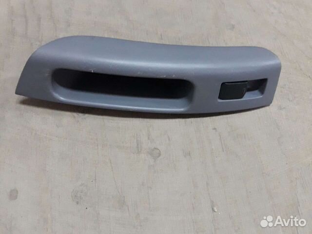 Кнопка стеклоподъемника Nissan March AK12