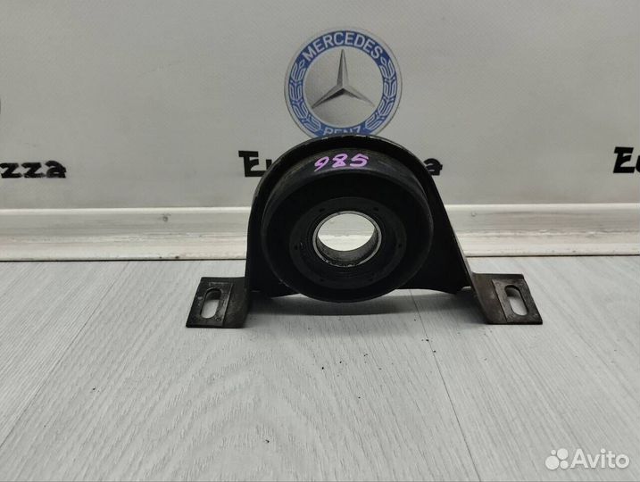 Подвесной подшипник Mercedes W212