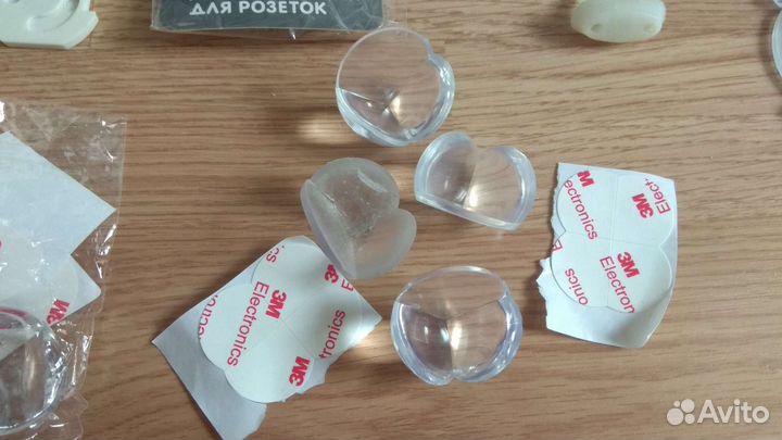 Защита мебели от детей. Блокираторы на мебель