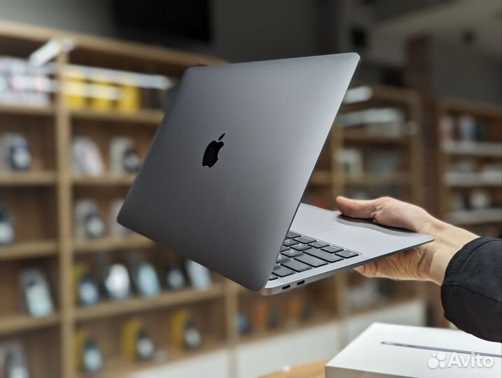 MacBook Air 13 (M1) 8/256 Space Gray