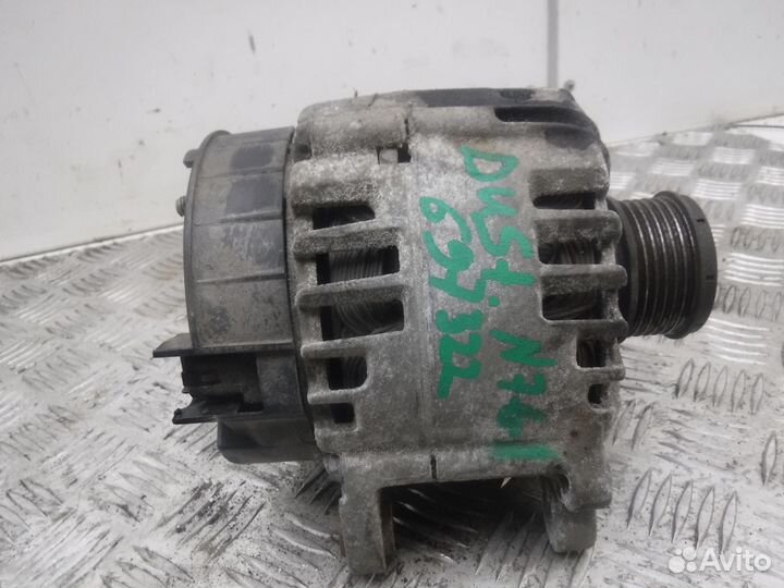 Б/У Б/У Генератор Renault Duster 2012- 231006833R