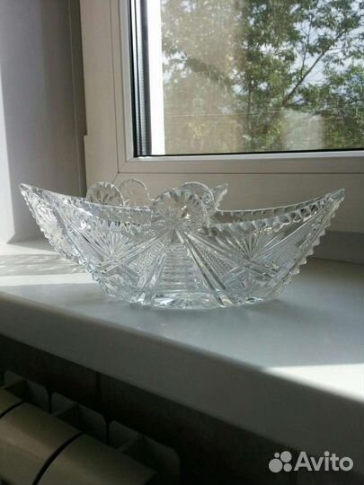 Хрустальная ваза