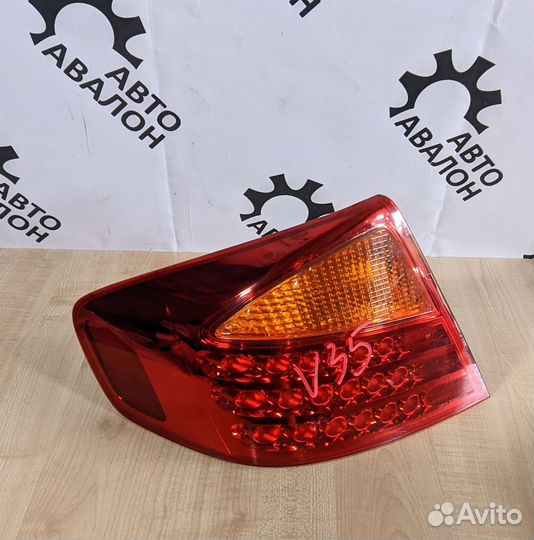 Стоп сигнал Nissan Skyline