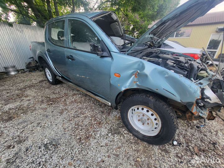 Mitsubishi L 200 2008 в разборе