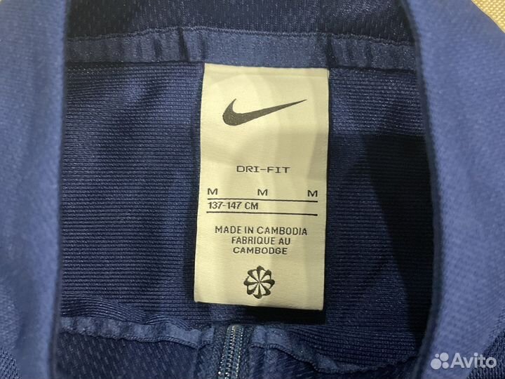 Костюм спортивный Nike рост 140