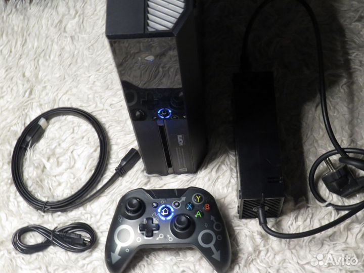 Приставка xbox ONE 500GB + Traid in (обмен)