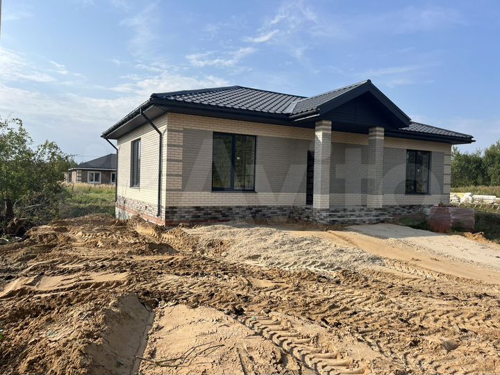 Дом 107 м² на участке 8 сот.