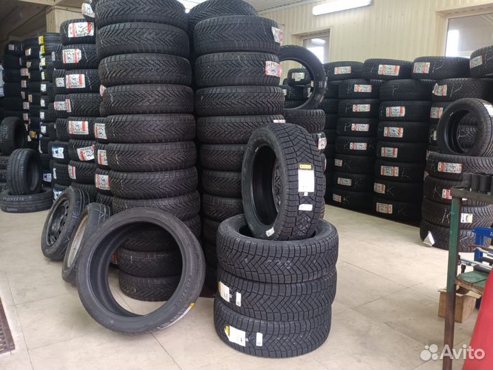 Atlander RoverStar A/T II 235/70 R16