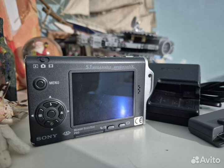 Фотоаппарат Sony cyber shot DSC-T7