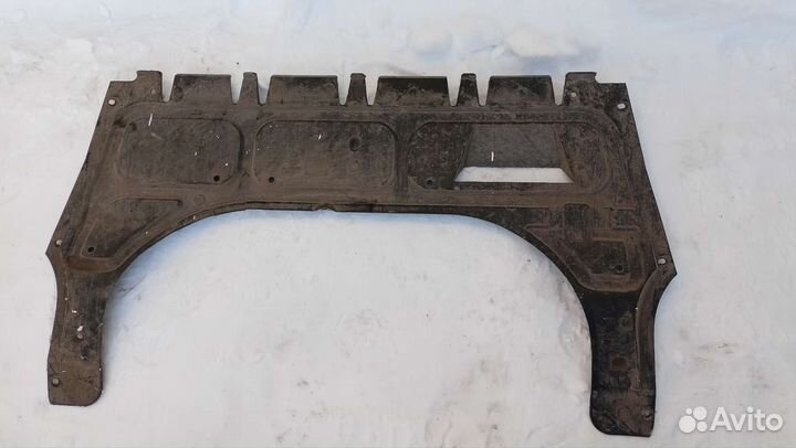 Защита двигателя (пыльник) на Volkswagen polo