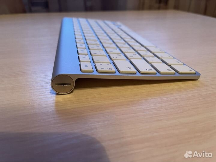 Bluetooth клавиатура Apple Magic Keyboard A1314