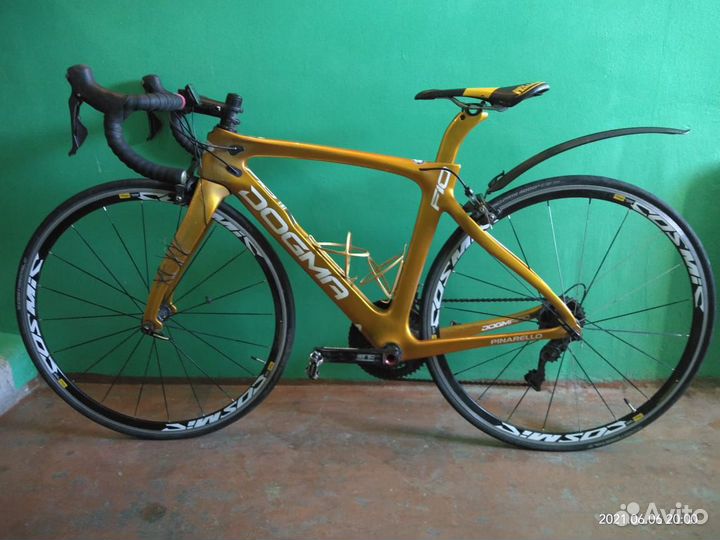Шоссейный велосипед pinarello dogma F10