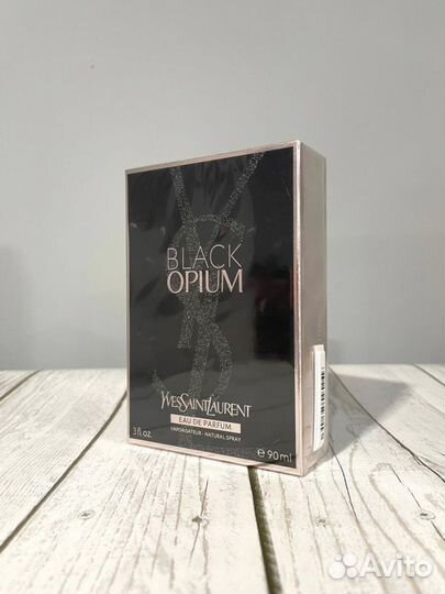 Парфюмерная вода Black Opium