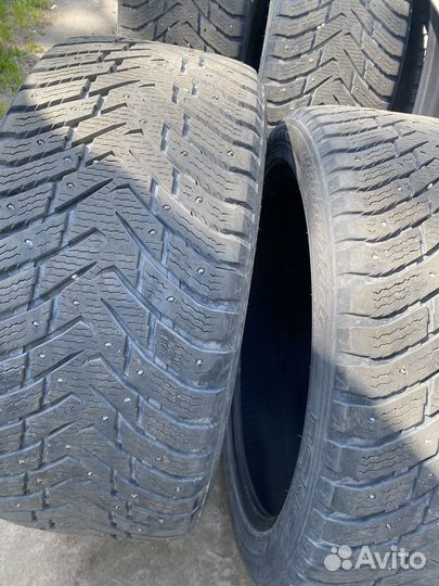 Nokian Tyres Hakkapeliitta 8 SUV 275/40 R21