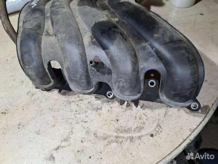 Коллектор впускной Nissan Qashqai j10 2012 1.6