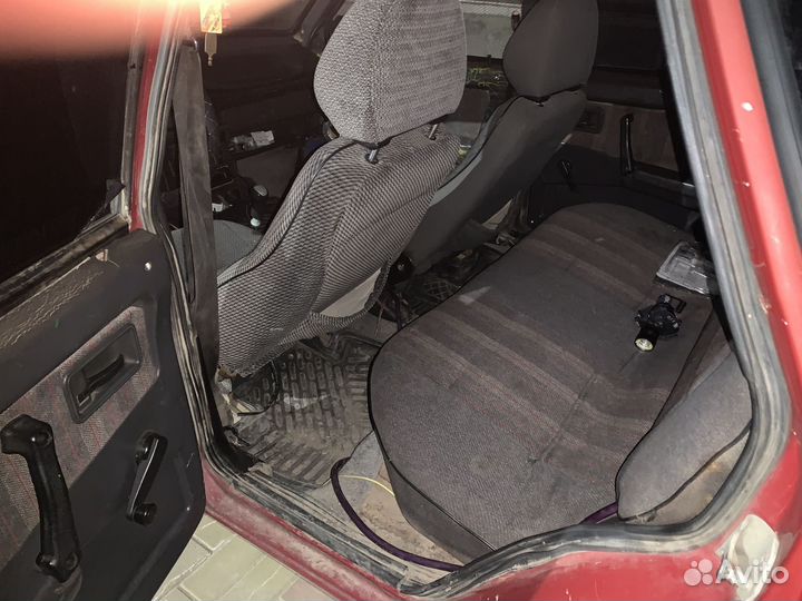 ВАЗ 2109 1.3 МТ, 1990, 150 000 км