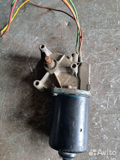 Моторчик дворников Mercedes W203