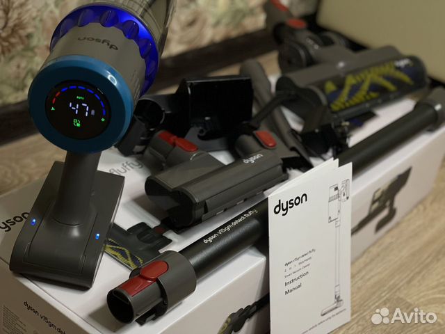 Пылесос Dyson v15