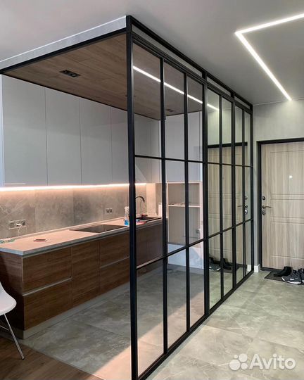 Перегородка из стекла под ключ