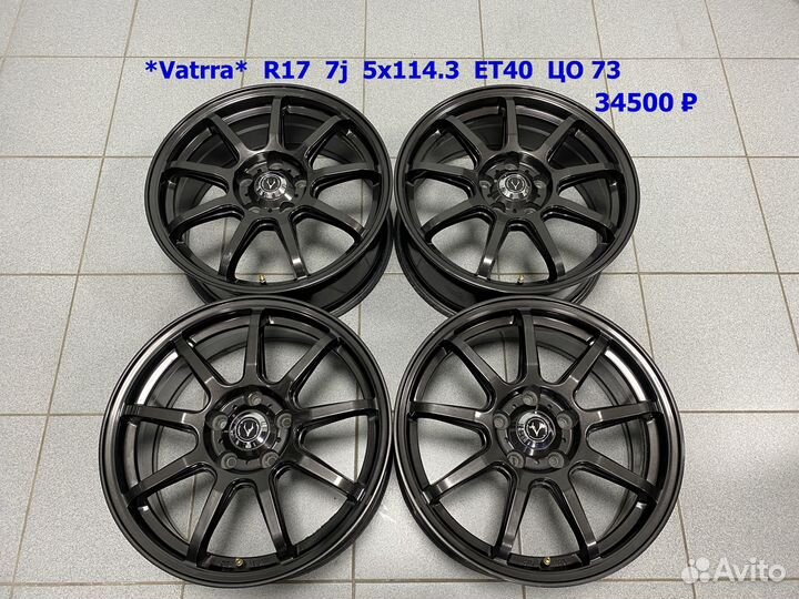 Крутые диски R17 7j 5x114,3 ET38-48 из Японии