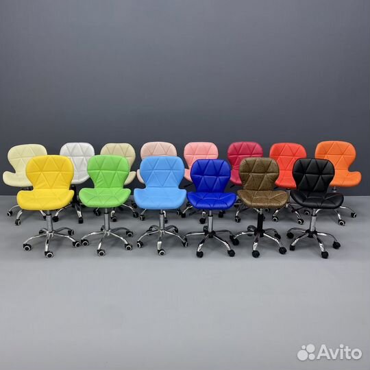 Стул для салона красоты