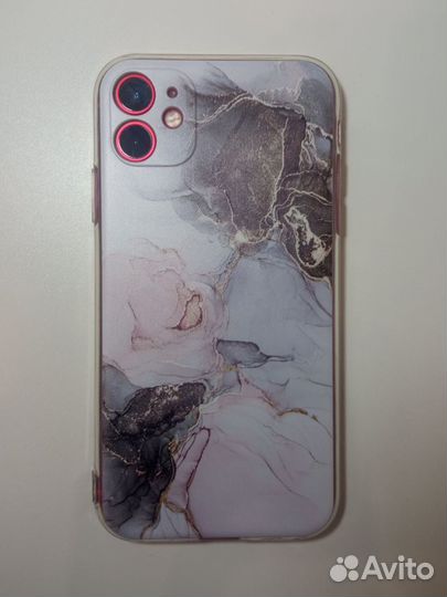 Чехол на iPhone 11
