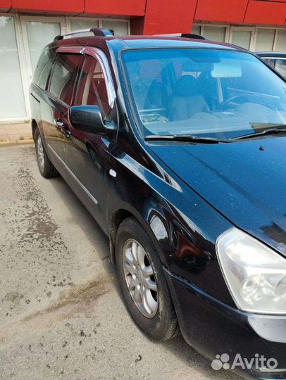 Kia Carnival, 2009