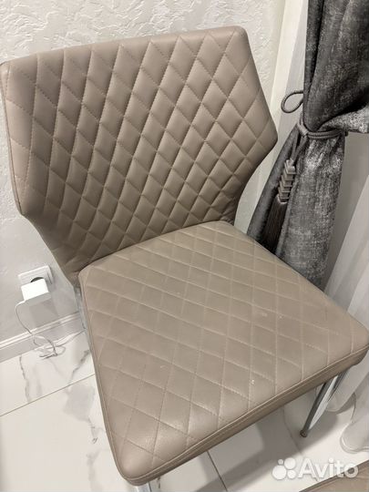 Продам стулья 4 шт из эко кожи