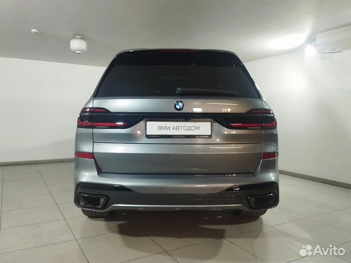 BMW X7 3.0 AT, 2023