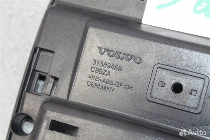 Кронштейн плафона салона Volvo XC90 2014-2019