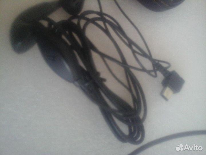 Клавиатура с usb, мышка, наушники, зу