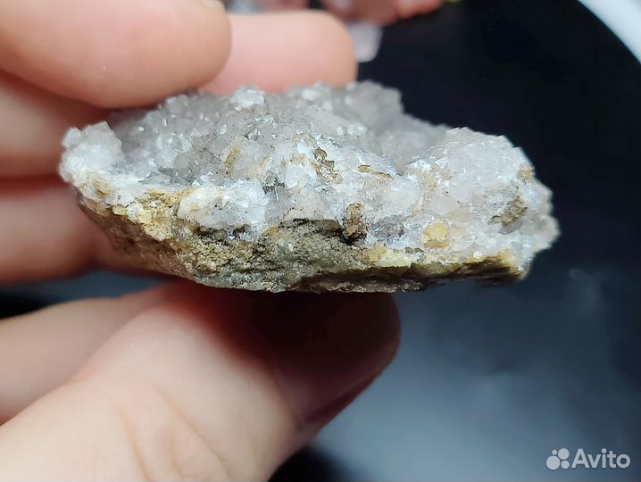 Гранат в окварцовке. Бор