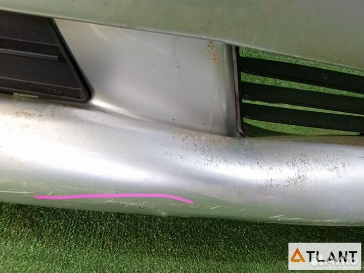 Бампер передний toyota ipsum