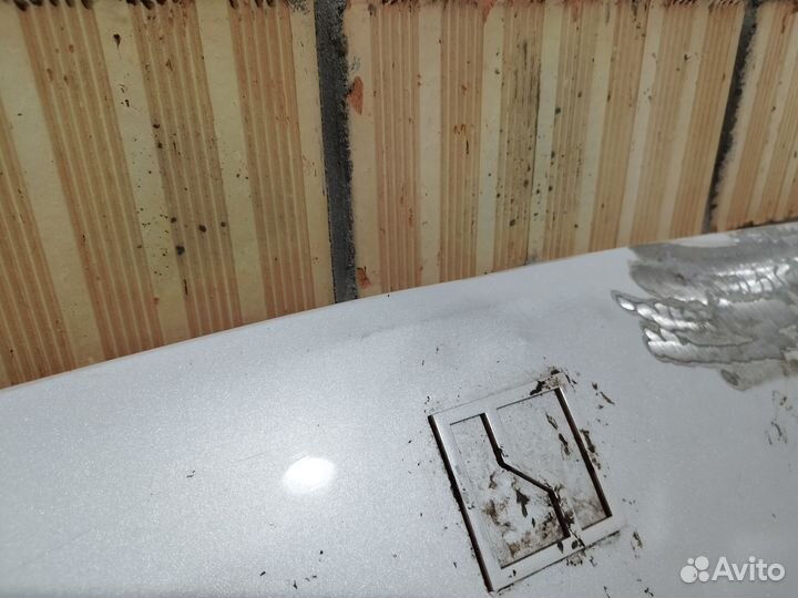 Капот zeekr 001 б/у с лёгкими повреждениями