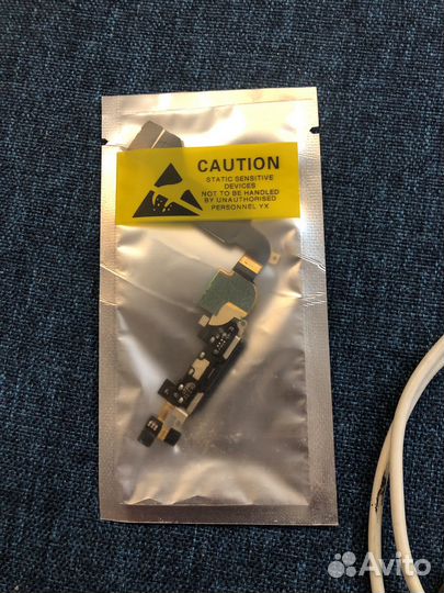 Аксессуары и запчасти для iPhone 4