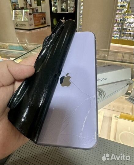 iPhone 11, 128 ГБ
