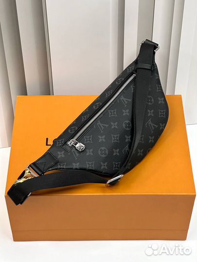 Сумка Louis Vuitton Discovery Monogram Eclipse