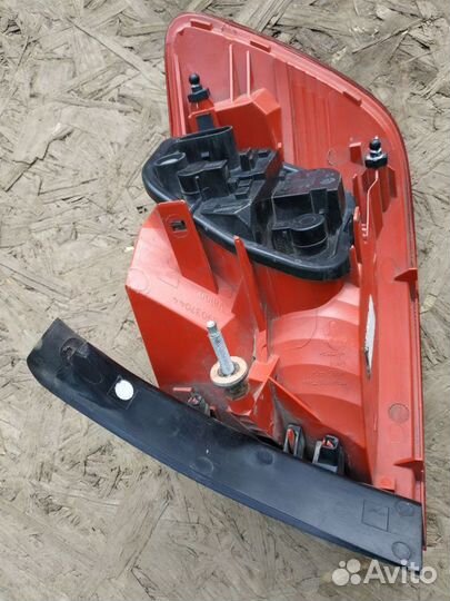 Audi A6 (C6) с 2005 года Фонарь задний левый