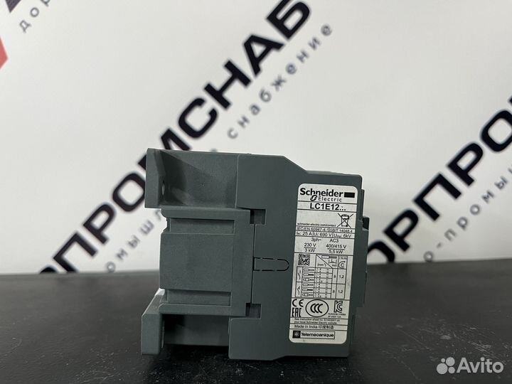 Магнитный пускатель Schneider Electric LC1E12