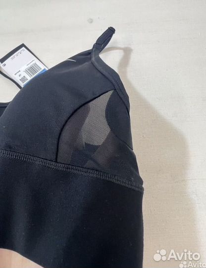 Топ nike спортивный