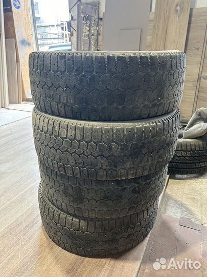 Yokohama Ice Guard F700Z 195/60 R15