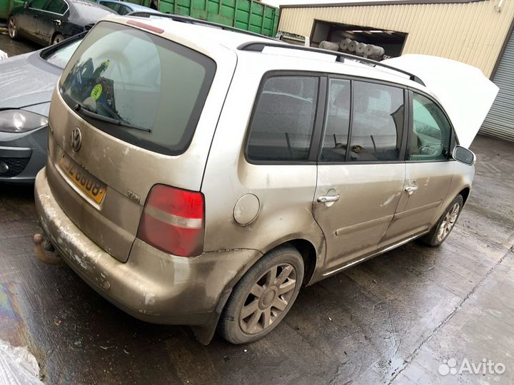 Крыло переднее правое volkswagen touran (1T1, 1T2)