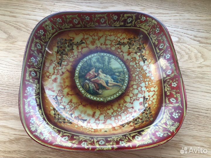 Блюдо новое стеклянное