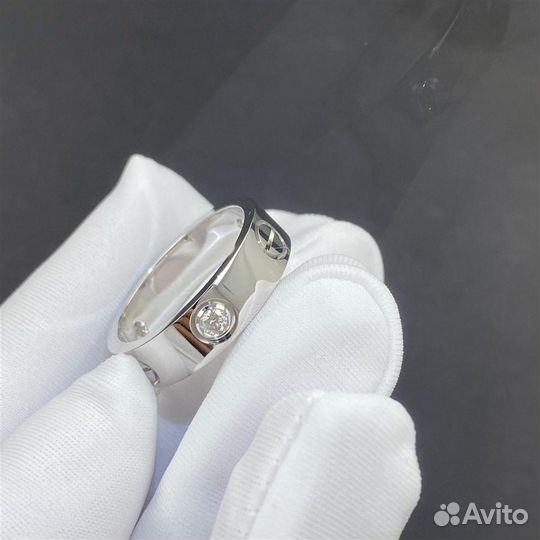 Кольцо Cartier Love, белое золото 585 пробы 0,13ct