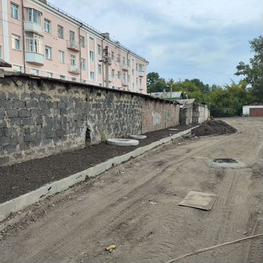 Склад 112 м2 с участком 288 м2